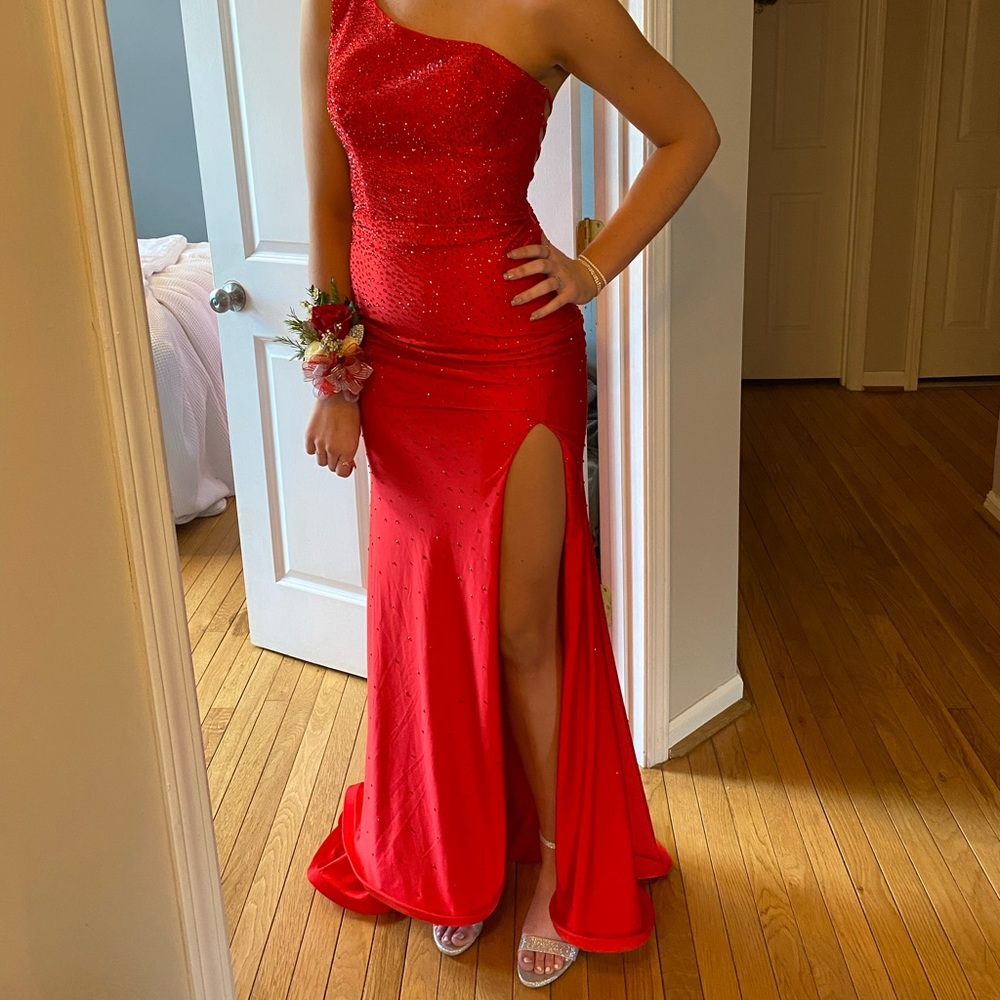 Prom dress - Picture 10 of 10